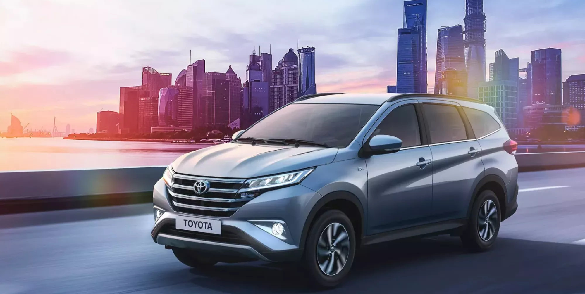 اسعار سيارات تويوتا راش 2022 وجميع مواصفاتها ومميزات وعيوب toyota RUSH